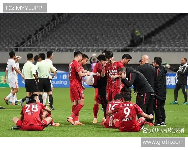 国安与上港首发时间揭晓球迷期待精彩对决即将上演